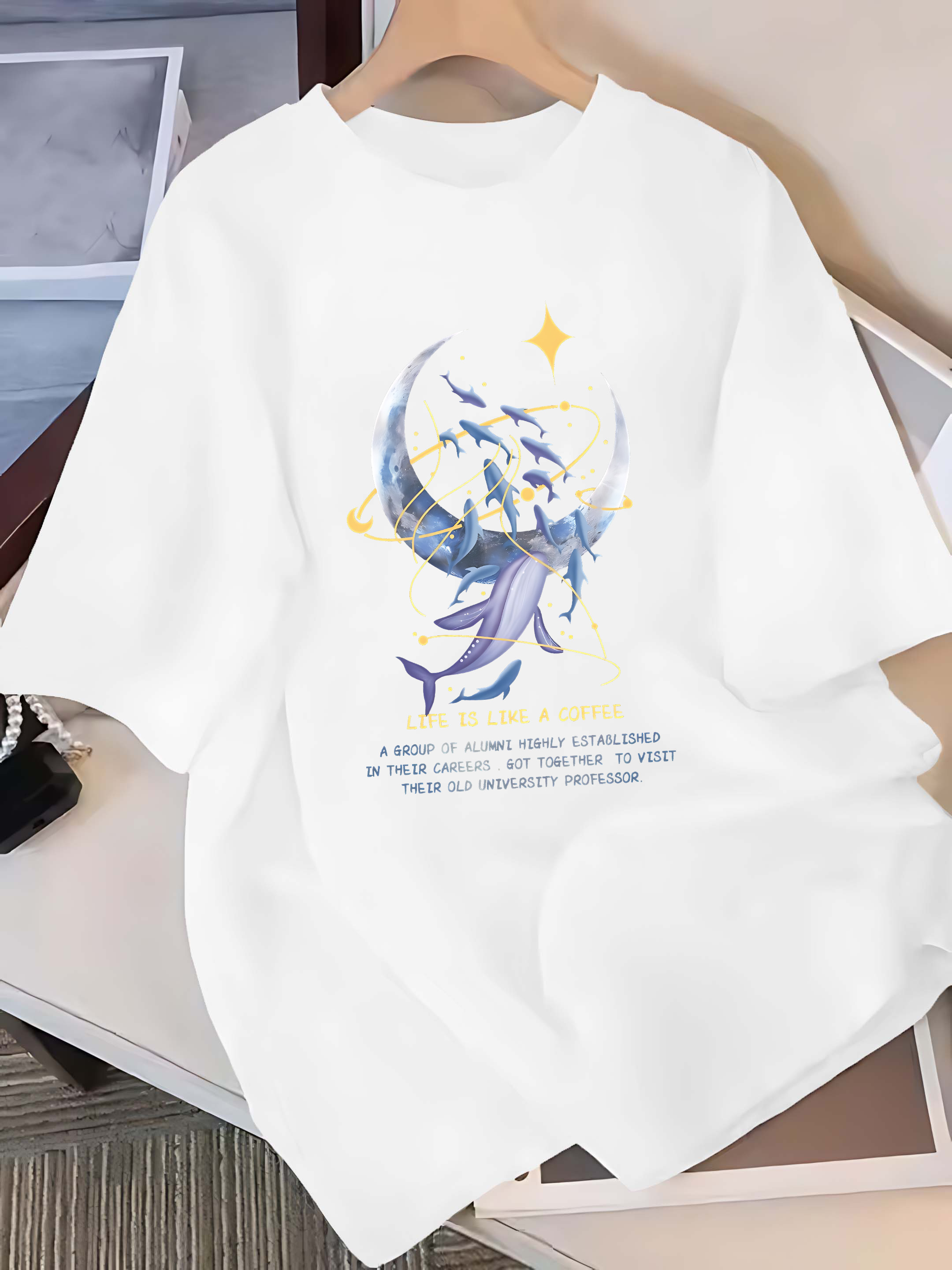 The Image Features A Dreamy Wh - Summer Clothing Images 评论和价格